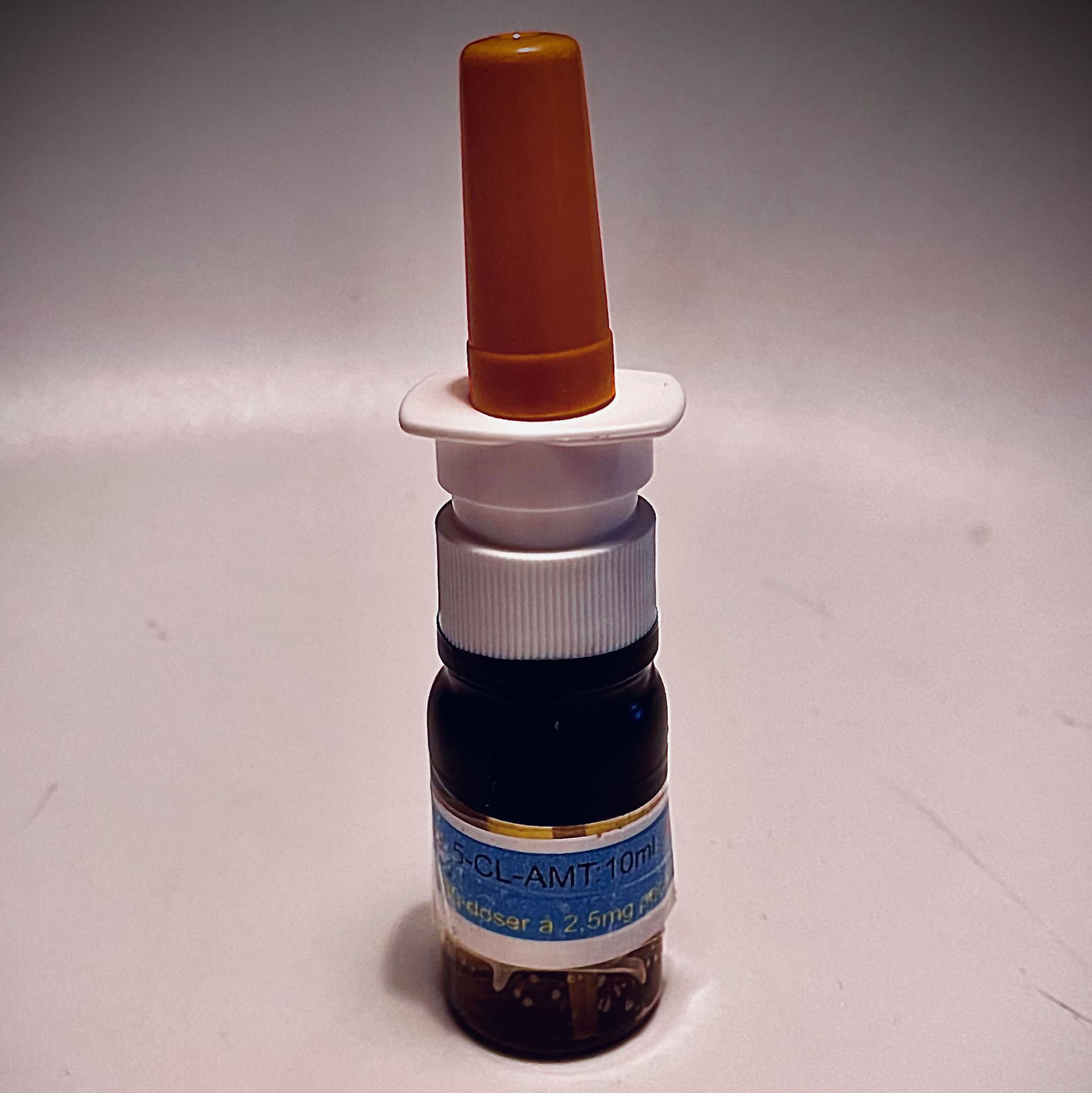 5-CL-AMT 10ml Nässprayprodukt(18mg/ml) -76-doser á 2,5mg per spraydos.